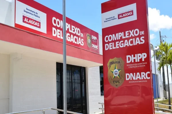 Imagem colorida, Delegacia de Homicídios e Proteção à Pessoa (DHPP) de Maceió- Metrópoles