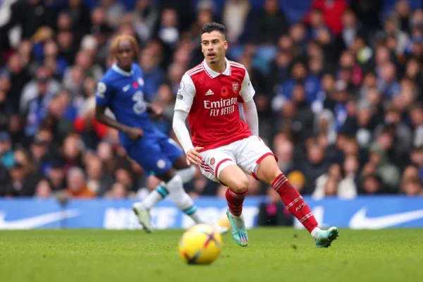 Atacante Gabriel Martinelli, do Arsenal, em partida na Premier League - Metrópoles
