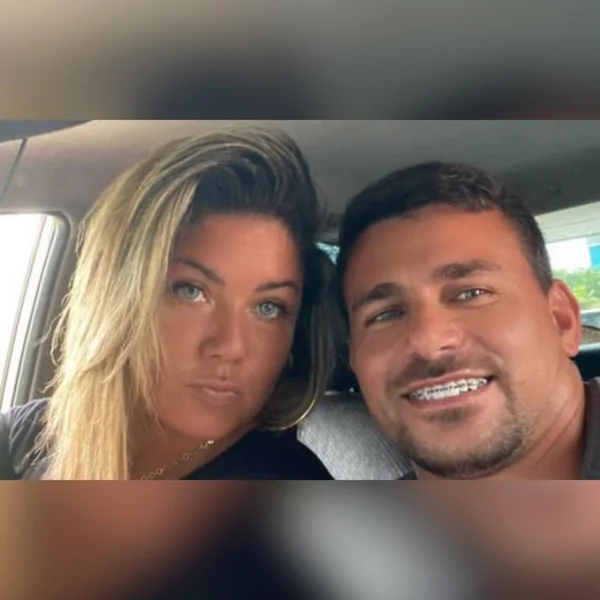 Flávia e Alan se conheceram há dez meses