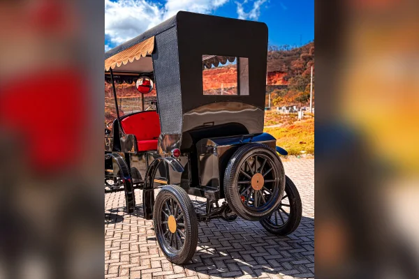Charrete elétrica entregue em Tiradentes