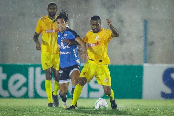 Brasiliense luta até o fim, mas é eliminado da Copa do Brasil