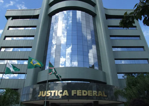 Justiça condena lobistas por compra de MPs nos governos Lula e Dilma