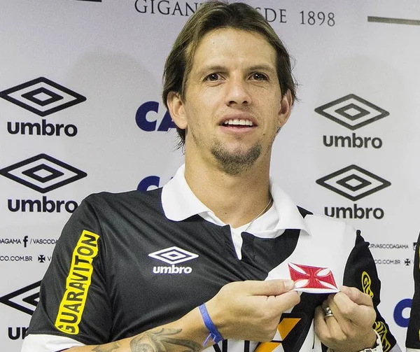 Após jogo do Vasco, Diguinho agride PM e vai para a delegacia