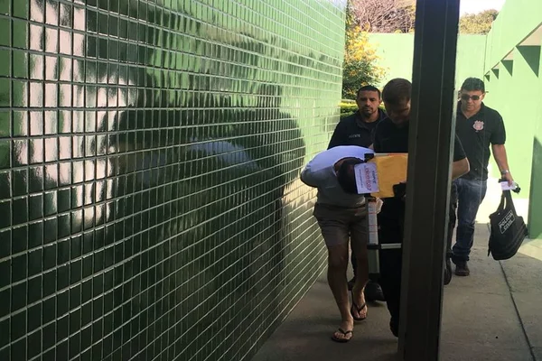 Megaoperação contra pedofilia prende mais de 100 em flagrante no país