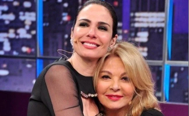 Vera e Luciana Gimenez em programa Vera e Luciana Gimenez em programa