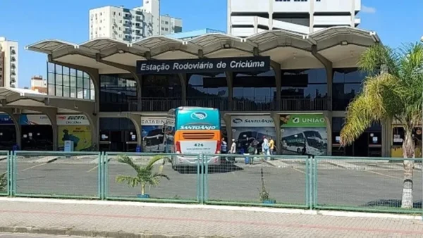 imagem colorida rodoviária criciúma