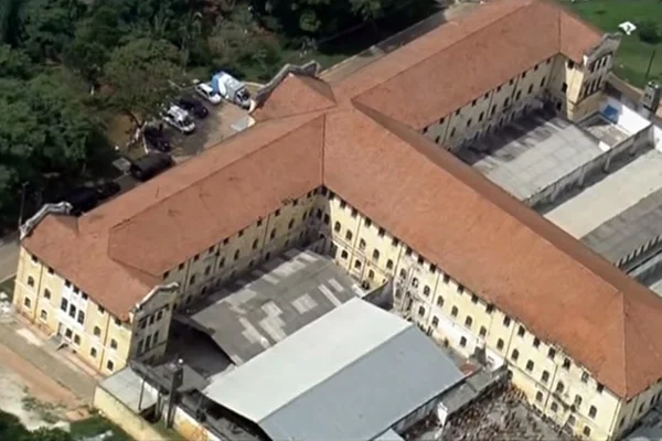 Pelo menos 27 presos fogem de penitenciária em Franco da Rocha (SP)