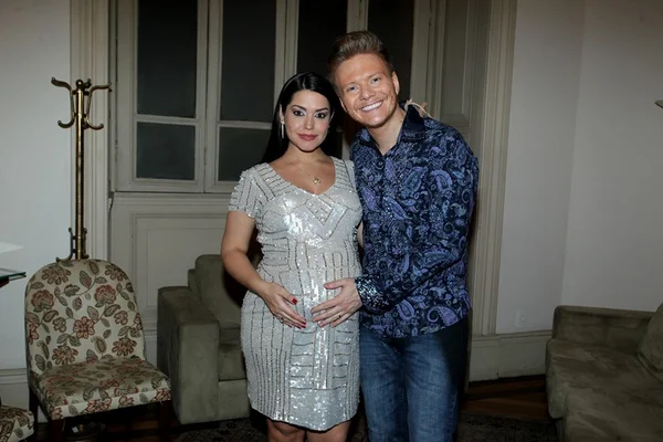 Thais Fersoza revela nome do segundo filho com Michel Teló: Theodoro