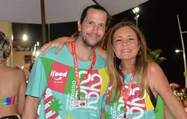 Expresso 2222: saiba quem esteve no camarote no quarto dia de Carnaval