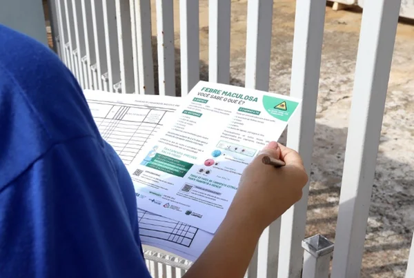 Sem carrapaticida: o plano de Campinas para enfrentar a febre maculosa