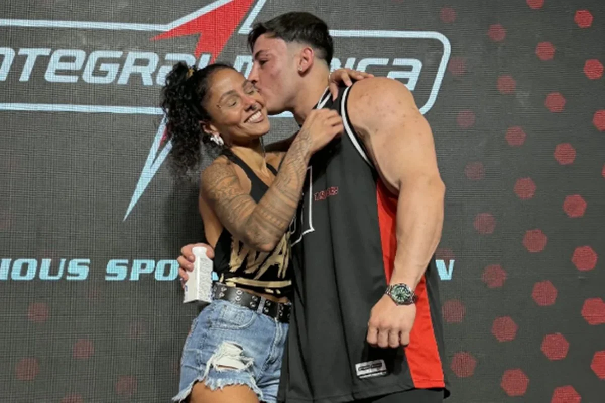 Mãe de Gabriel Ganley revela que usa brinco igual ao enterrado com o filho