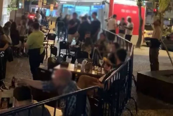 Vídeos mostram bares lotados e com muita aglomeração no Rio de Janeiro