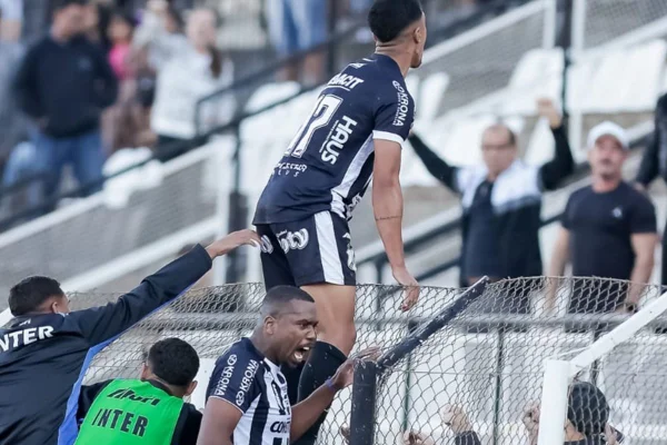 Foto colorida do confronto da Inter de Limeira-SP - Metrópoles