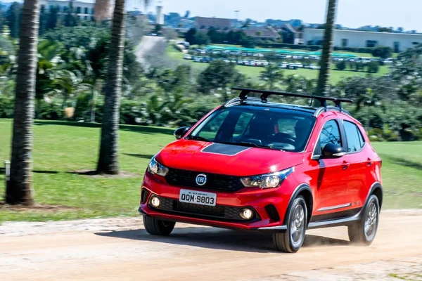 Fiat Argo fantasiado de aventureiro tem preço mínimo de R$ 58.990