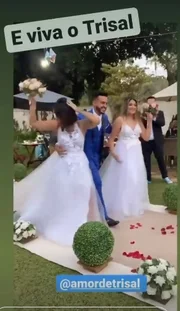 Casamento dos três foi realizado na última quarta (21/7)