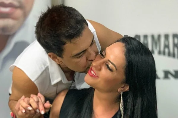 “Se ela quiser, eu caso amanhã”, diz Zezé sobre Graciele Lacerda