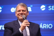 Tarcísio de Freitas em evento empresarial em SP