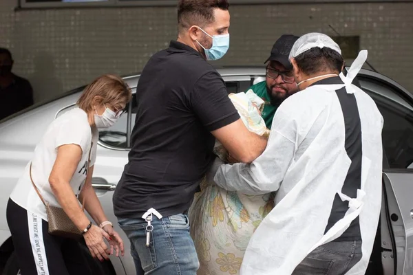 Cientistas alertam para terceira onda de Covid-19 em Manaus