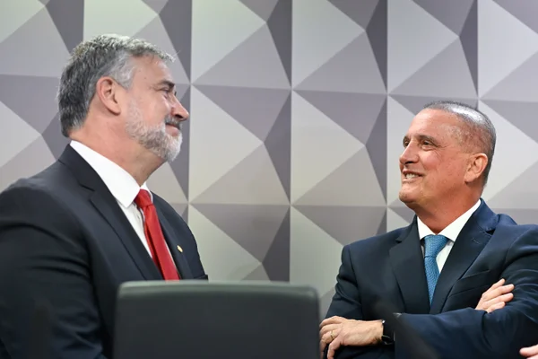 CPMI do INSS: relatório do governo Lula culpa gestão Bolsonaro e cita 170 envolvidos