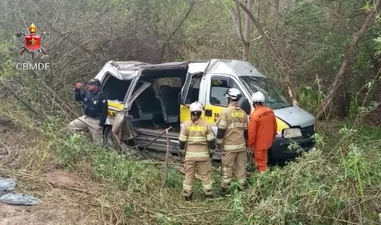 Acidente fatal com van escolar