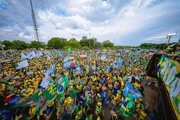 A iniciativa teve como objetivo reunir eleitores antes do domingo de votação do segundo turno para consolidar os votos para as candidaturas de Flávio e Celina A iniciativa teve como objetivo reunir eleitores antes do domingo de votação do segundo turno para consolidar os votos para as candidaturas de Flávio e Celina