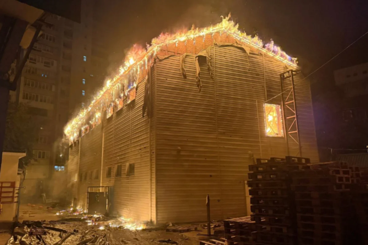 Mais de 30 prédios residenciais foram destruídos na região da capital ucraniana Mais de 30 prédios residenciais foram destruídos na região da capital ucraniana