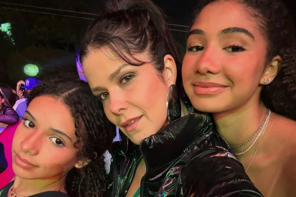 Web resgata desabafo de Samara Felippo sobre maternidade: "Maluquice" - Metrópoles
