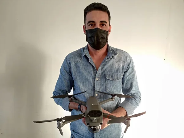 Secretário de Segurança Pública de Capivari Mauro Júnior exibe drone