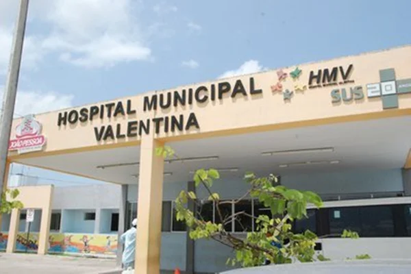 Polícia investiga morte de criança de 2 anos, com lesões pelo corpo