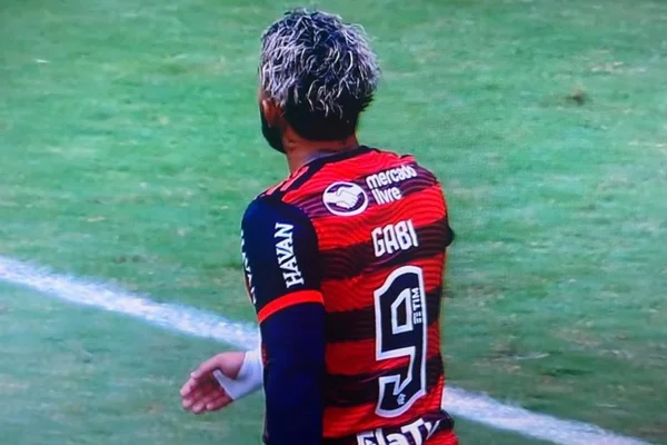 A missão do Flamengo é ressuscitar os “quase mortos” no Brasileirão