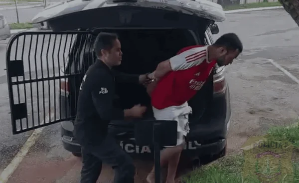 Grávida é presa por tráfico junto com marido após denunciar agressão
