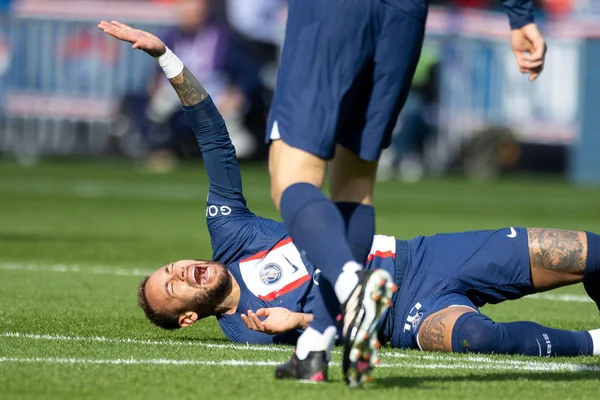 Neymar passa por cirurgia no tornozelo no Catar: “Correu muito bem”