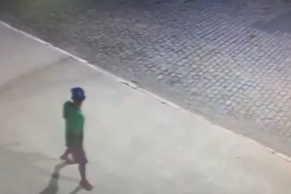 Câmeras flagram arrombamento a escritório de advocacia em João Pessoa