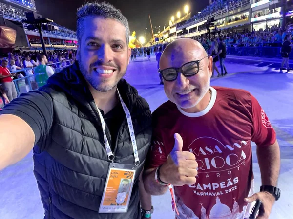 Rodrigo Amorim e Fabrício Queiroz na Sapucaí