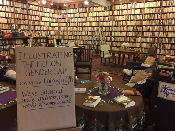 Livraria chama a atenção para desigualdade de gênero na literatura