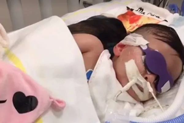 “Eu te amo”, diz homem à esposa ao acordar após 5 anos em coma