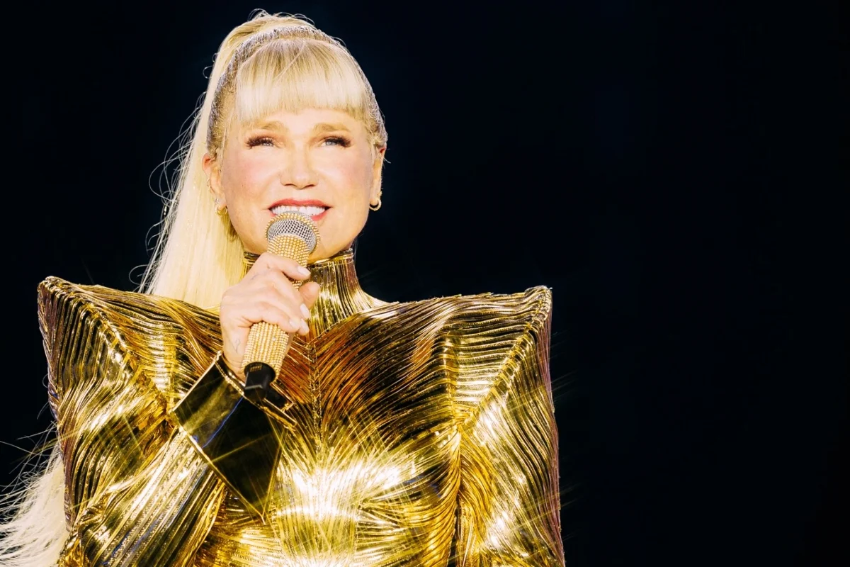 Provocação e pedido especial a Sasha marcam segundo show de Xuxa