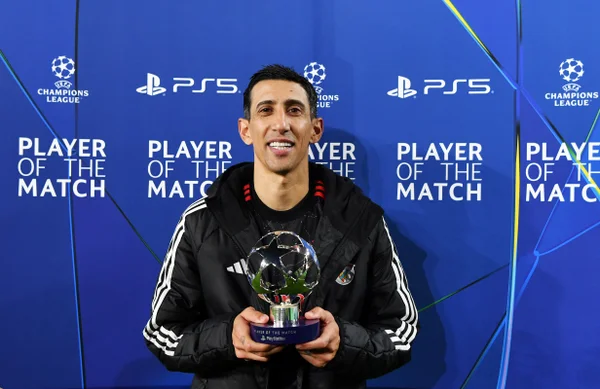 Foto colorida do Di María, melhor em campo pela Champions League - Metrópoles