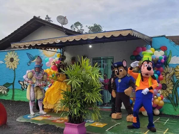 retomada-da-aula-creche-blumenau-metropoles