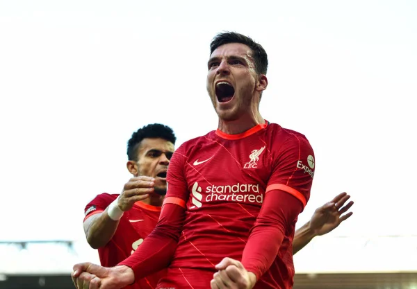 Liverpool derrota o Everton