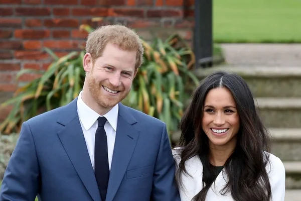 Meghan Markle e príncipe Harry finalmente anunciam data do casamento
