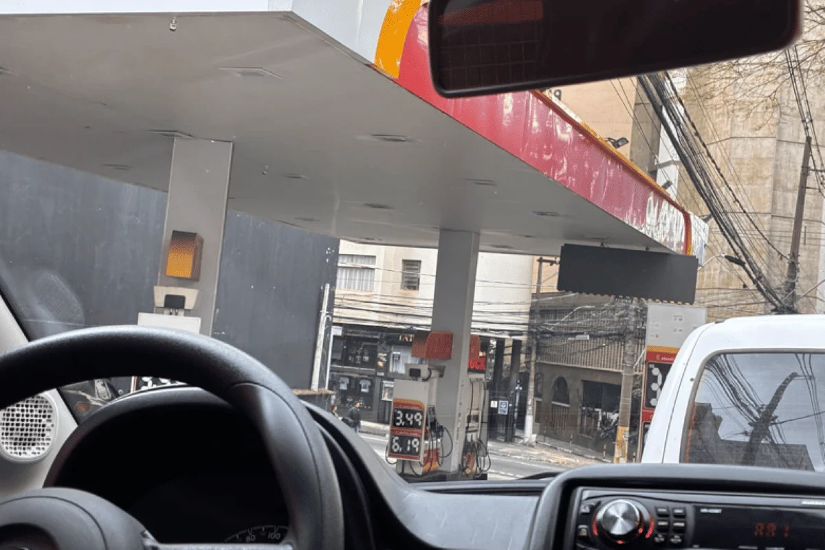 Posto em Campinas, no interior de São Paulo, é mais um da rede societária de Furtado e da GGX e segue operando
Posto em Campinas, no interior de São Paulo, é mais um da rede societária de Furtado e da GGX e segue operando