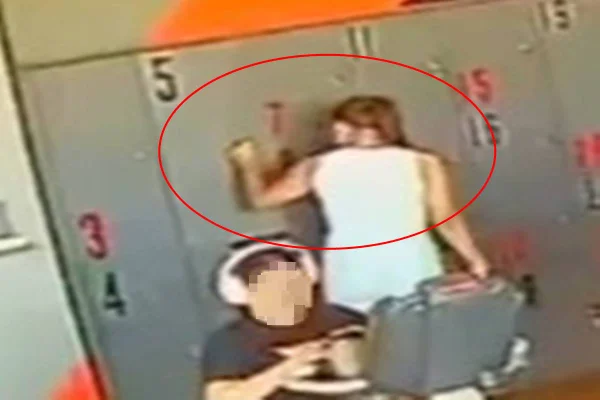 Professora vigarista é presa pela 4ª vez por furtar cartões de crédito