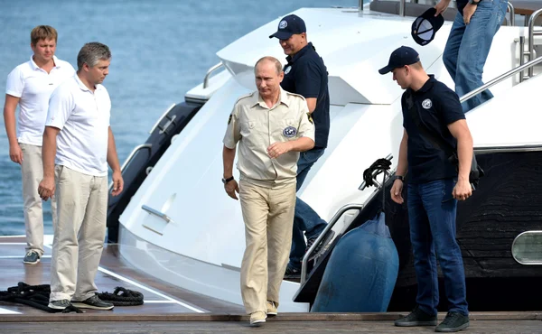 Ataques aéreos da Rússia destróem 12 alvos do Estado Islâmico na Síria em 24h