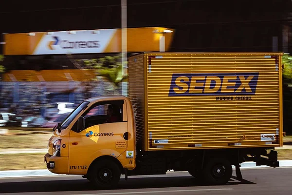 Greve dos Correios: o que fazer em caso de atraso de faturas e encomendas?