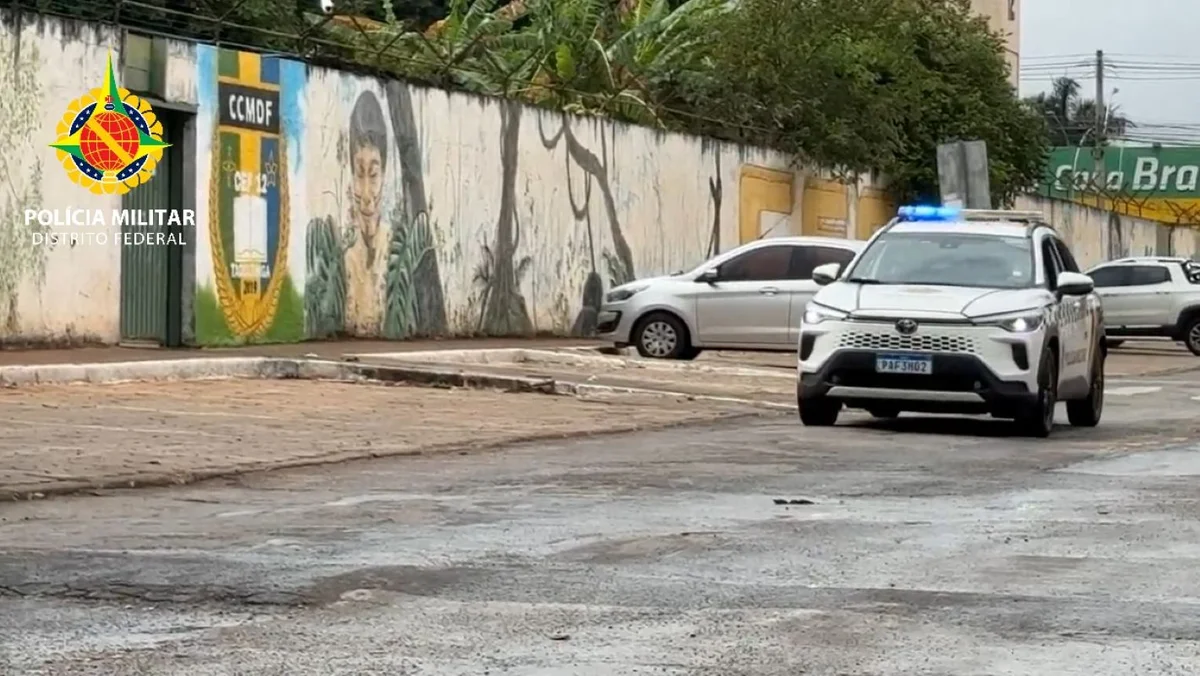 Mais de 5 mil policiais fazem a segurança durante as eleições no DF Mais de 5 mil policiais fazem a segurança durante as eleições no DF
