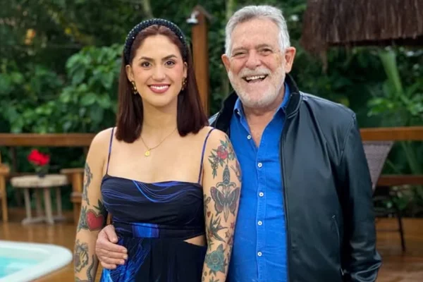 José de Abreu rebate críticas por relação com mulher 52 anos mais nova