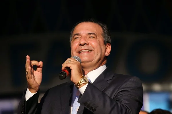 Malafaia: Eduardo Bolsonaro deveria parar de “falar asneira”
