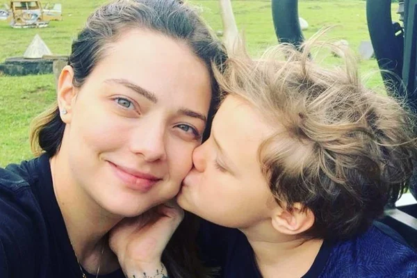 Carol Dantas e Davi Lucca