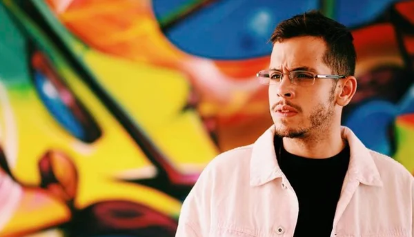 Disstinto: produtor brasiliense representa hip-hop local no Brasil